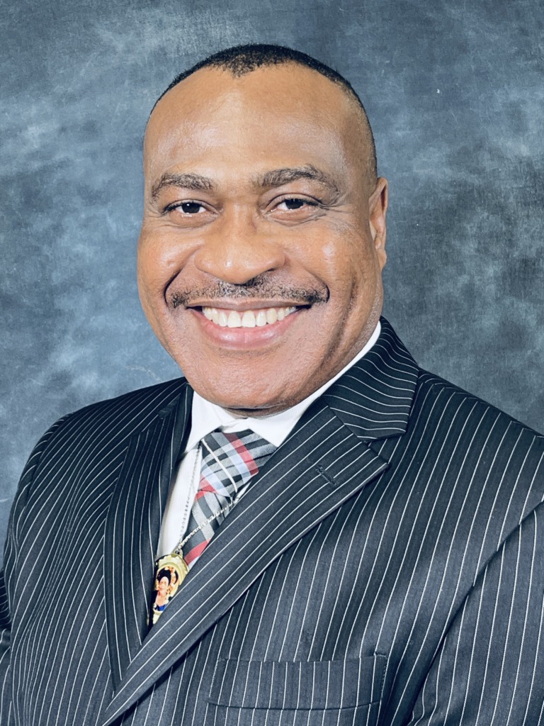 Dr. Kingsley Anurugwo headshot